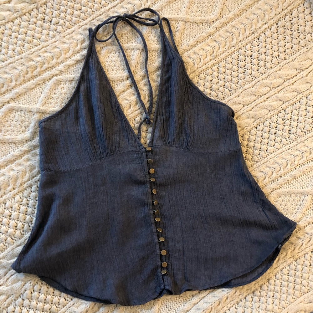Lulu’s Button Down Halter - Picture 2 of 8